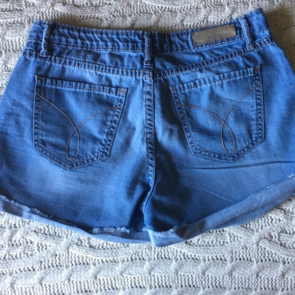 Calvin Klein Denim Short - Picture 3 of 3